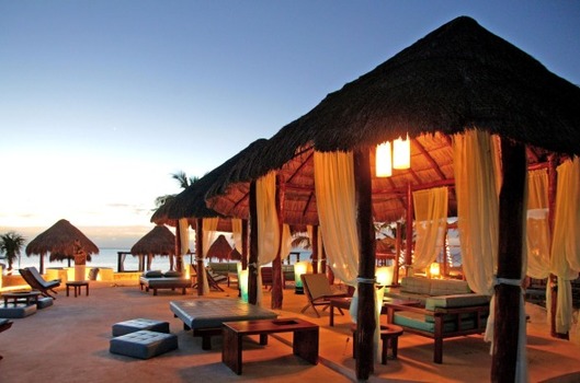 Azul Beach Hotel
