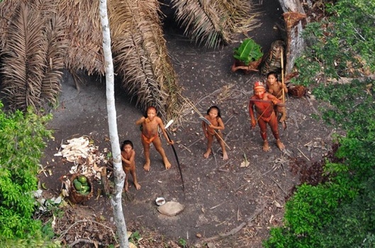 Gleison Miranda/FUNAI/Survival/www.uncontractedtribes.org