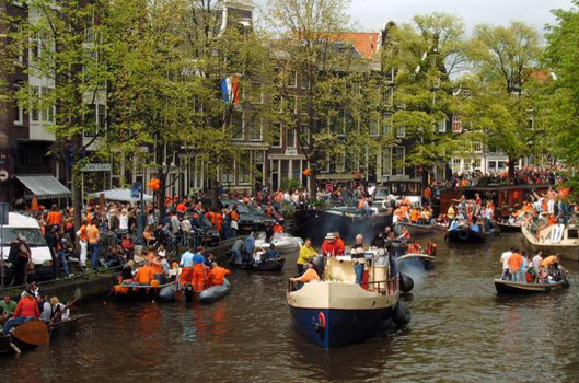 Amsterdam Tourism & Convention Bureau